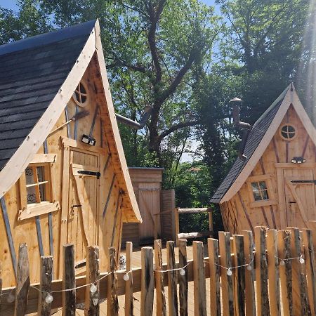 Les Cabanes Feeriques Du Cheix Saint-Diery Exterior foto