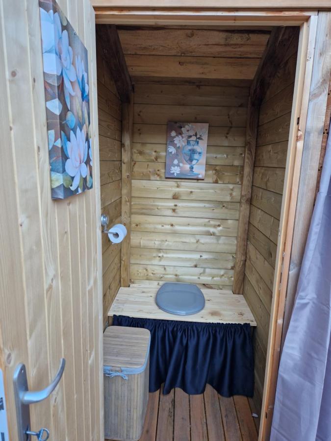 Les Cabanes Feeriques Du Cheix Saint-Diery Exterior foto